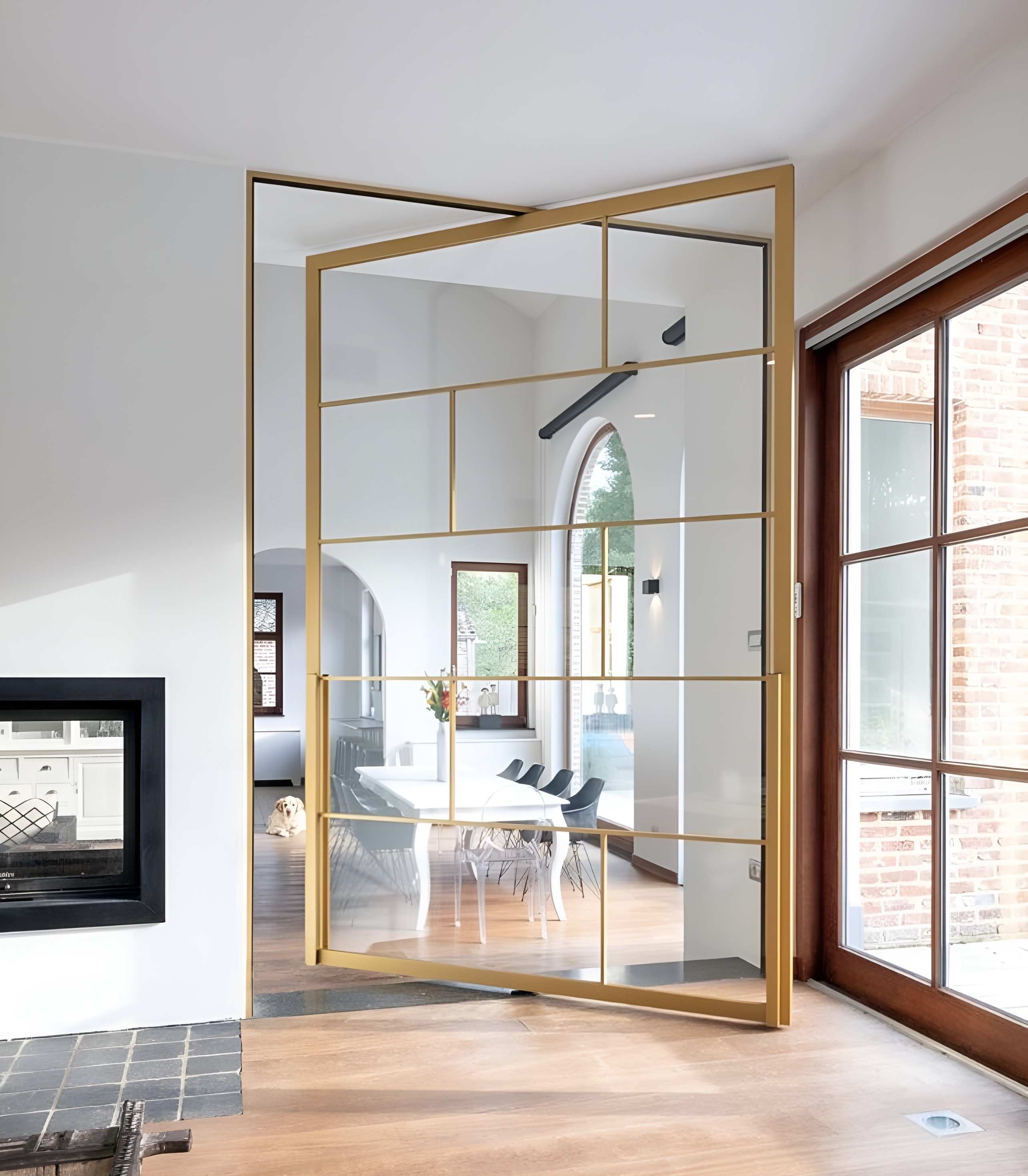 CỬA SLIM MỞ QUAY PATIO - NHẬP KHẨU